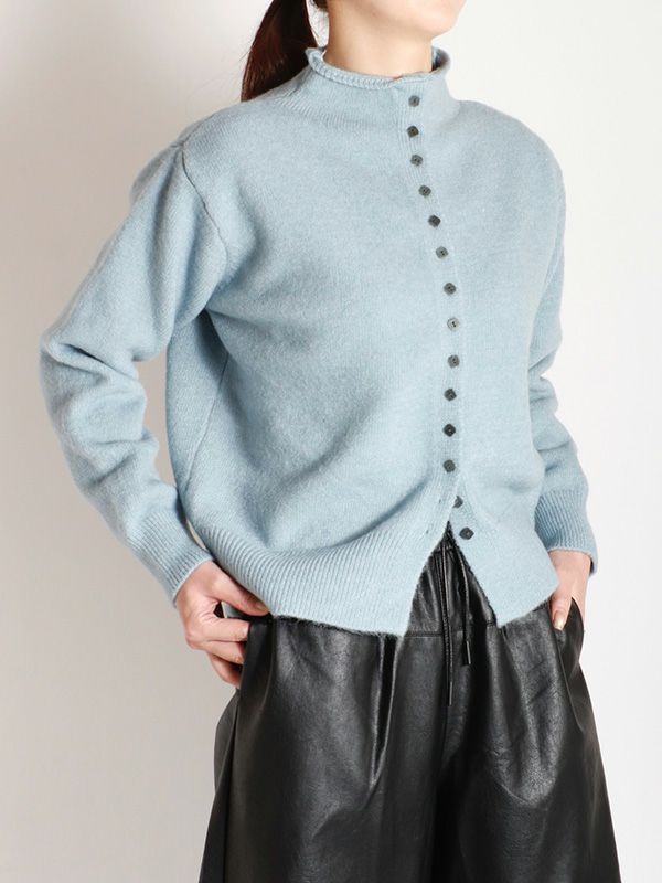 ハイネックニットカーディガン