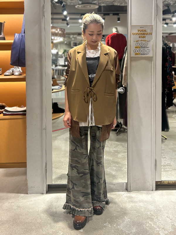 Style No.609HEP FIVE店