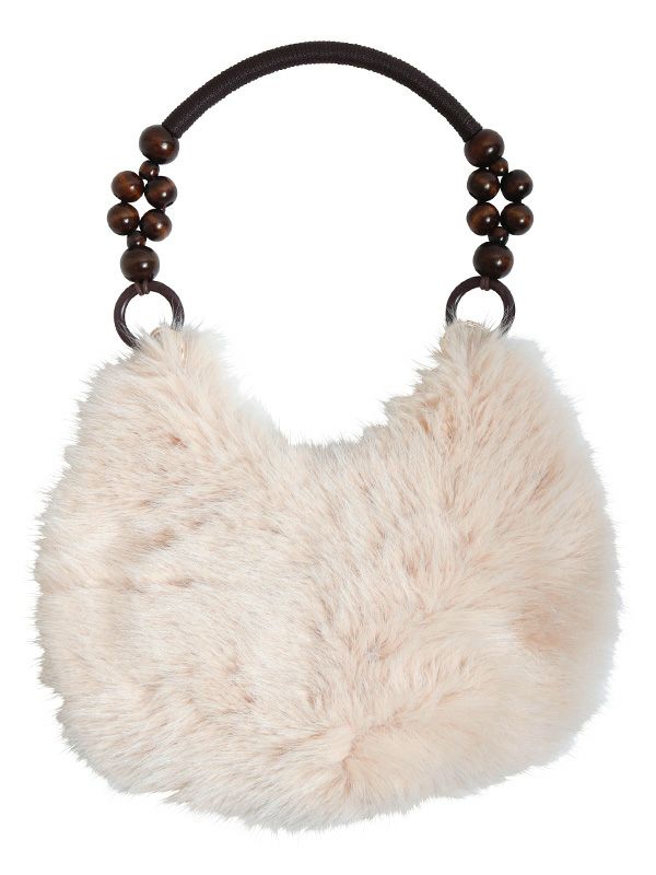 sheller ノベルティ　ファーバッグ　white PR] DIESEL 「冬に楽しむ“白のふわふわ”」 | GISELe(ジゼル)